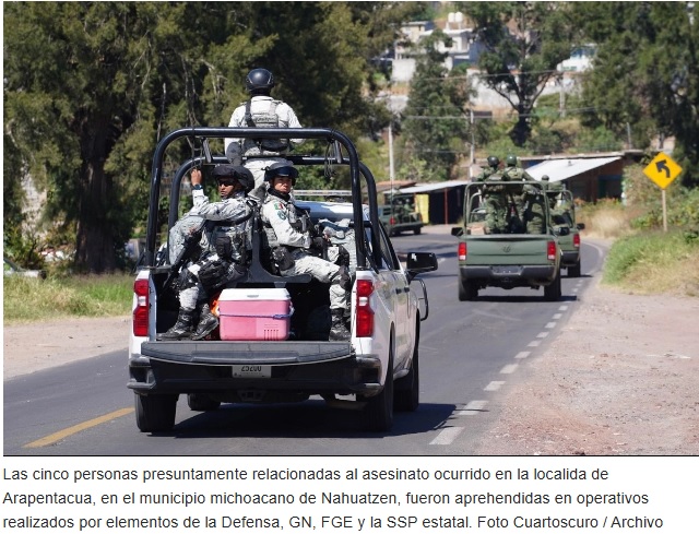 Capturan a dos ex mandos y 3 policías 